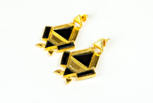 CLEO ONYX STATEMENT EARRINGS