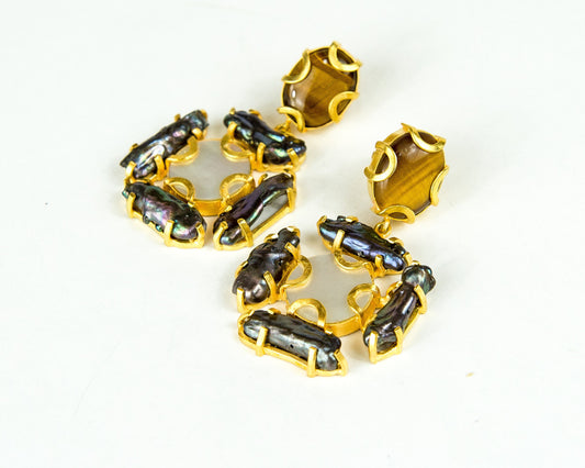 CHER PEARL STATEMENT EARRINGS