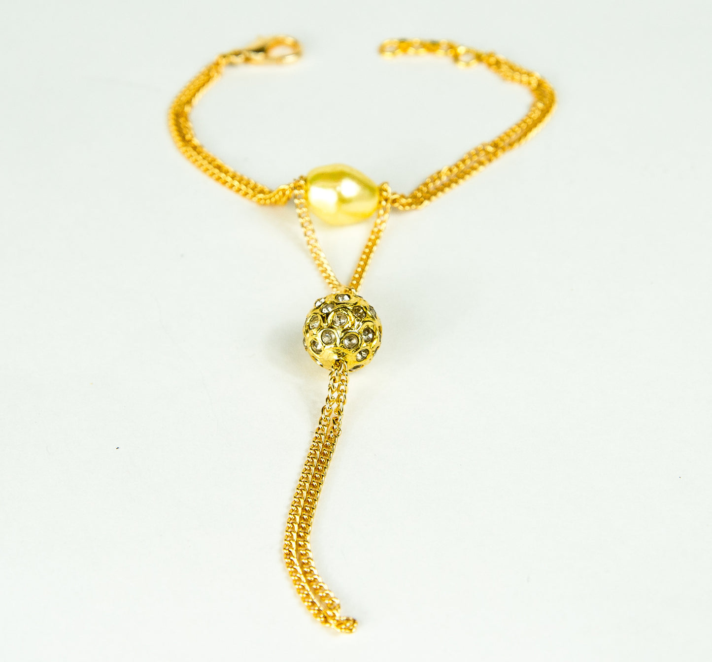 PEARL CRYSTAL WRIST CHAIN