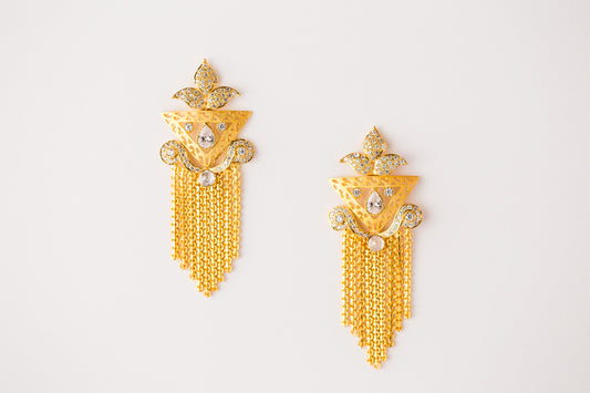 CRYSTAL SPARKLING STATEMENT EARRINGS